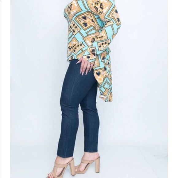 TEAL/GOLD plus size long sleeve top - Picture 2 of 3